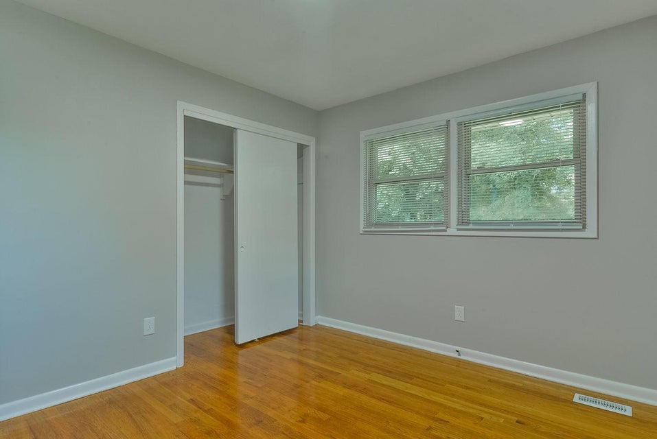Photo #23: 271 Lee Street