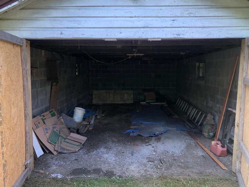 Photo #6: 215 Crane Road