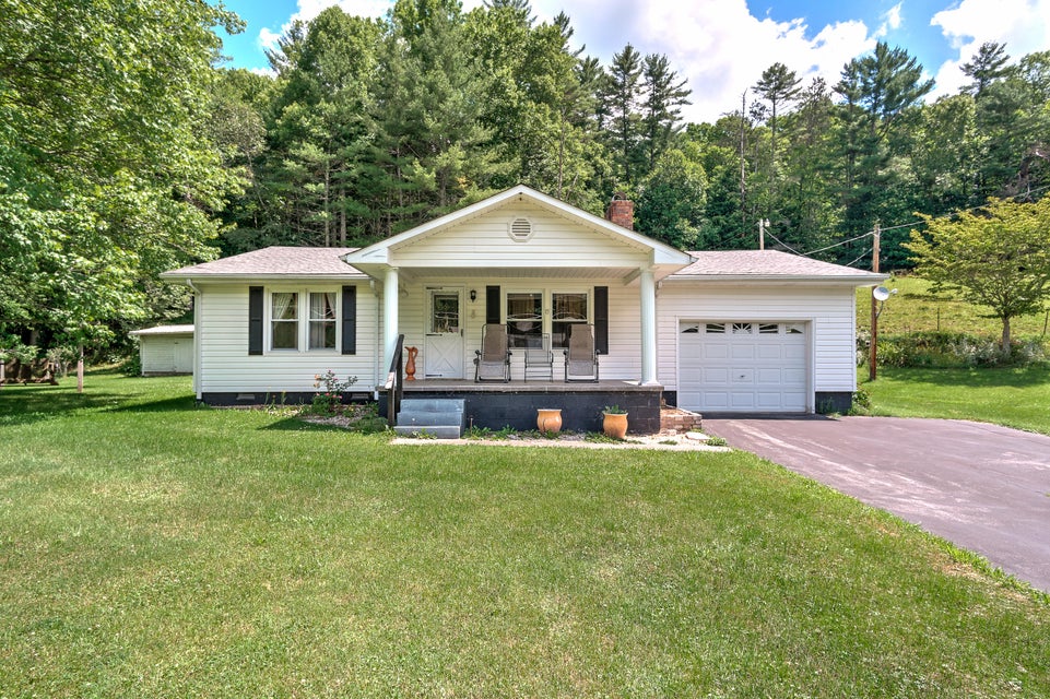 Photo #6: 554 Sprucey Lane