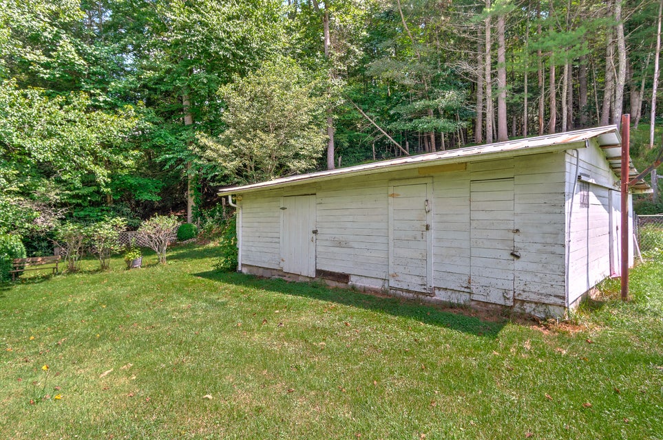 Photo #14: 554 Sprucey Lane