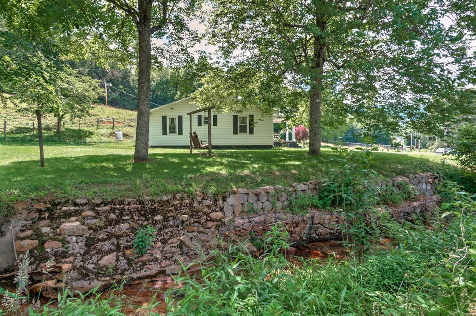 Photo #20: 554 Sprucey Lane