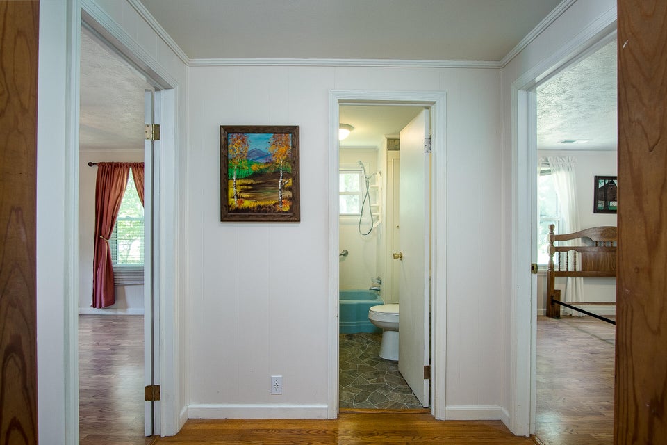 Photo #34: 554 Sprucey Lane