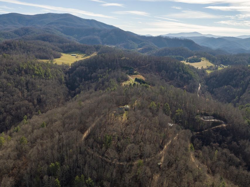 Photo #13: 150 Watauga Overlook Drive