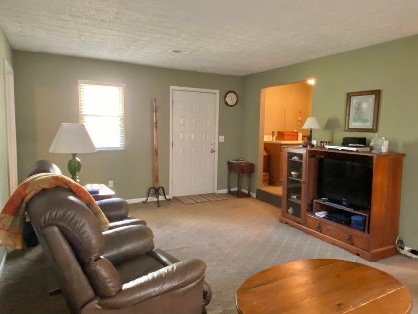 Photo #12: 1007 Spruce Avenue