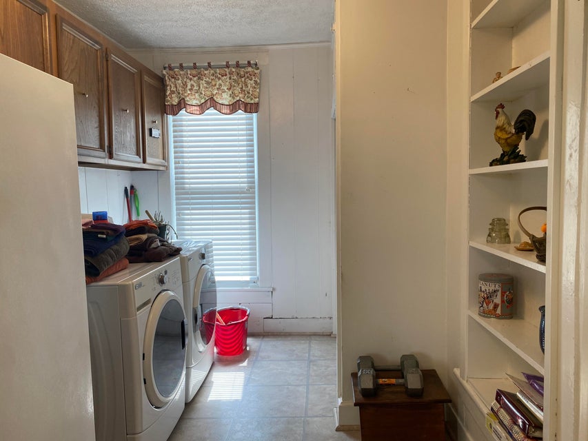 Photo #29: 1007 Spruce Avenue