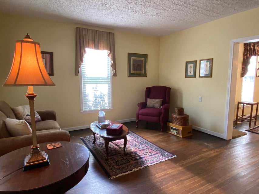 Photo #19: 1007 Spruce Avenue