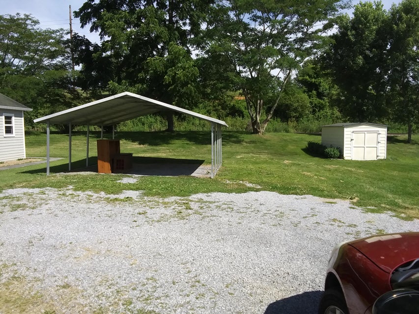 Photo #2: 901 Hillman Highway