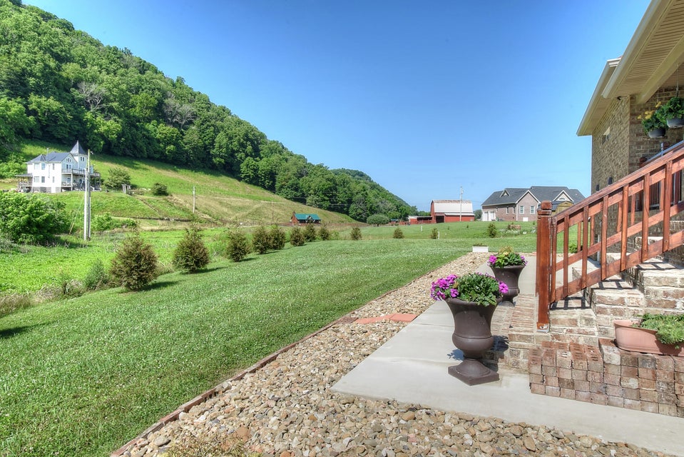 Photo #5: 120 Ledgestone Way