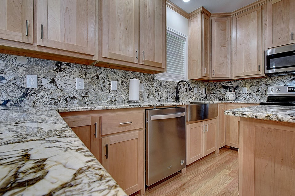 Photo #16: 120 Ledgestone Way