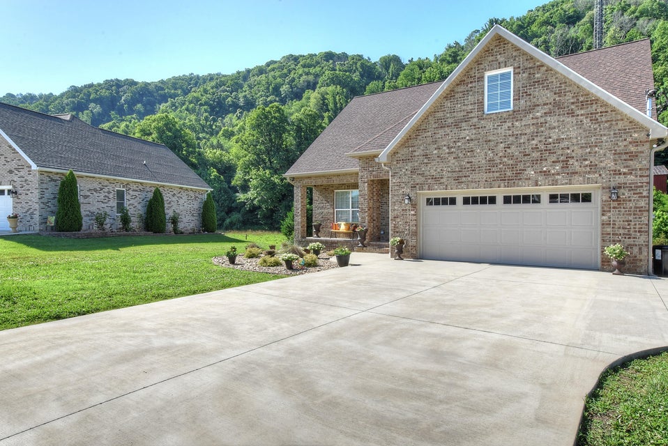 Photo #41: 120 Ledgestone Way