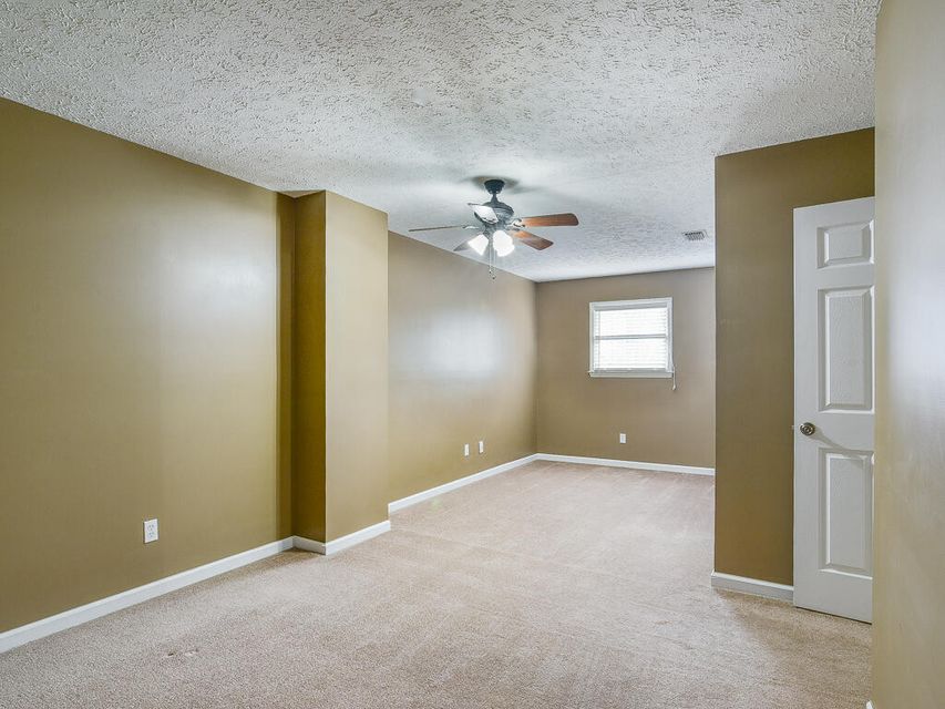Photo #17: 213 Windridge Colony