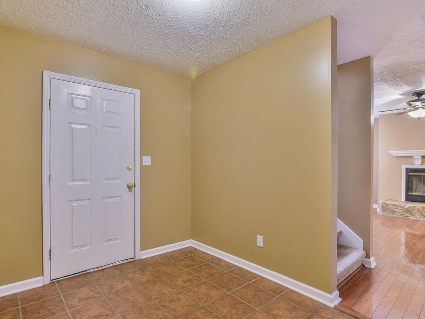 Photo #20: 213 Windridge Colony
