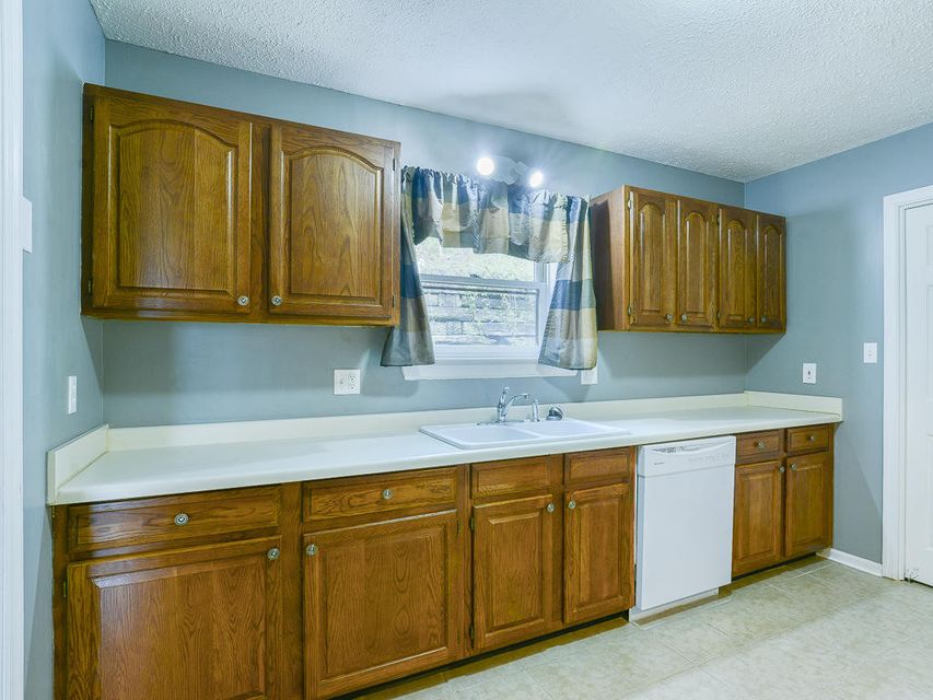 Photo #14: 213 Windridge Colony