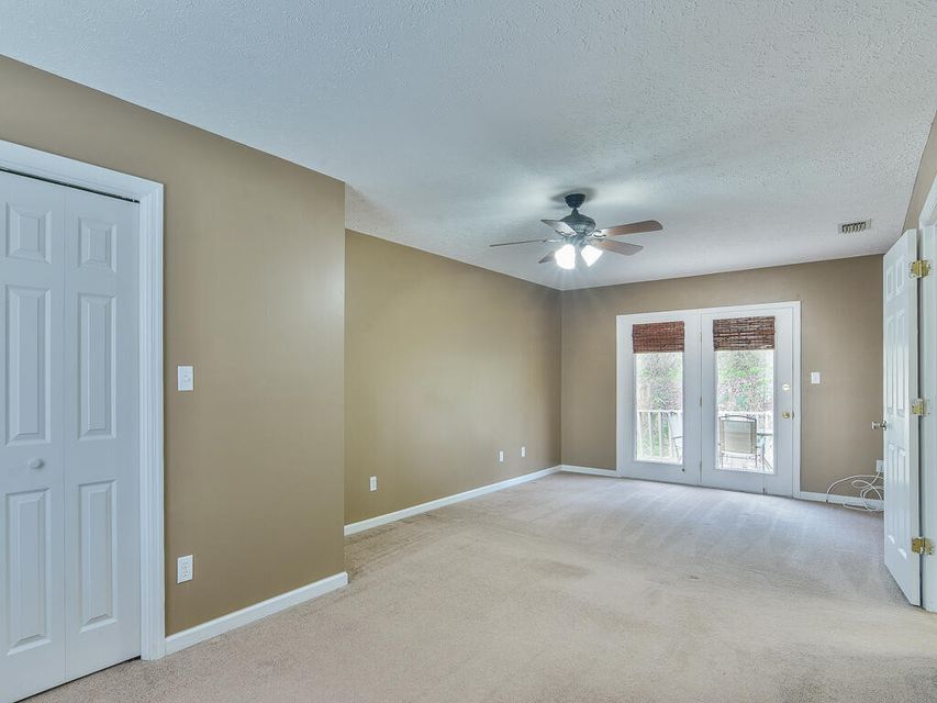 Photo #26: 213 Windridge Colony