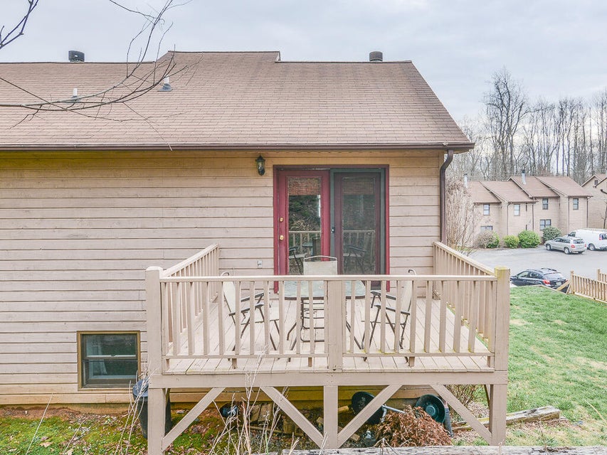 Photo #31: 213 Windridge Colony
