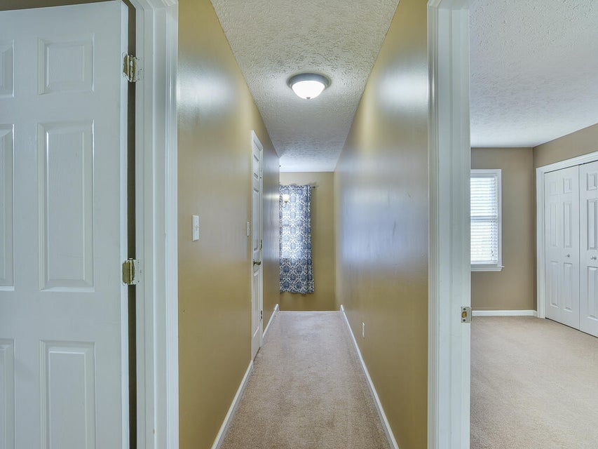 Photo #34: 213 Windridge Colony