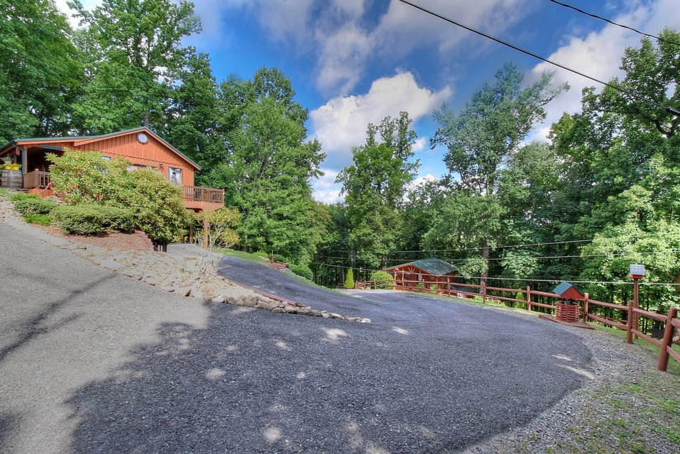 Photo #4: 231 Delph Private Drive