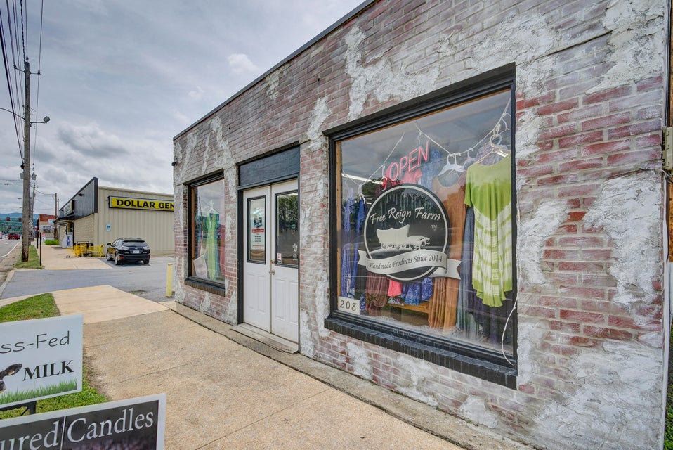 Photo #3: 208 Elk Avenue