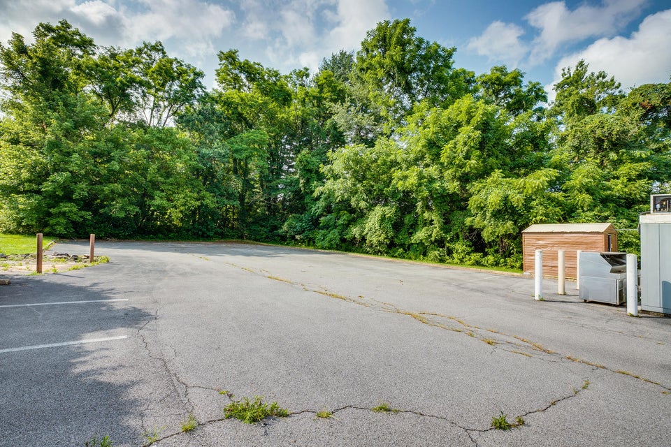 Photo #6: 1216 N Main Avenue Avenue