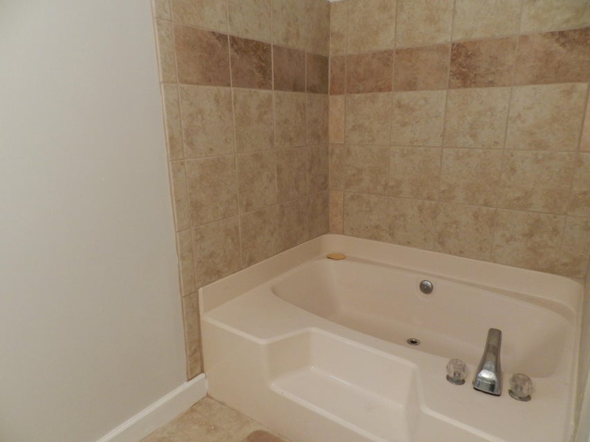 Photo #22: 201 Montsweag Court