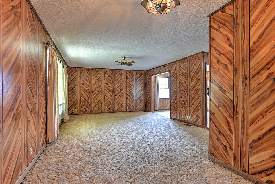 Photo #10: 424 Maple Street
