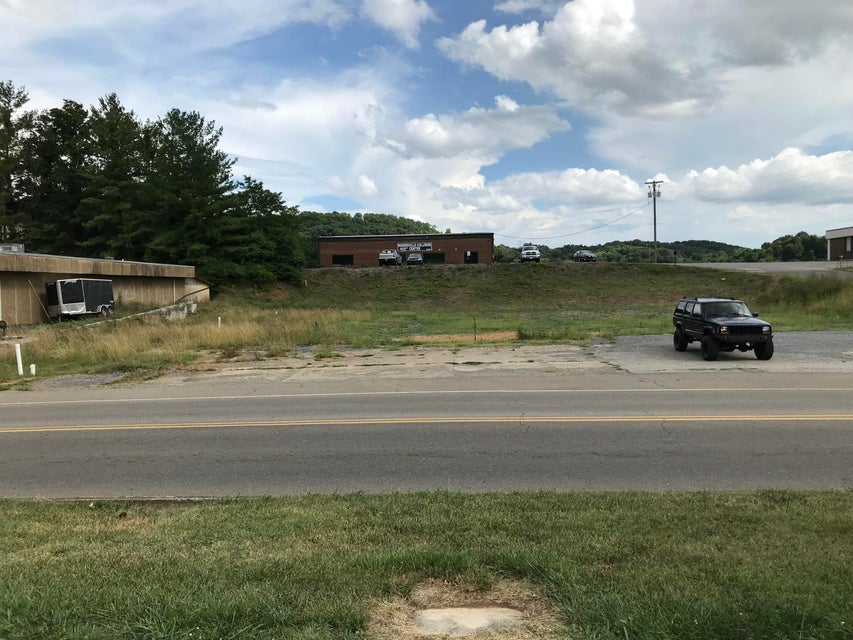 Photo #1: 00 W Main Street