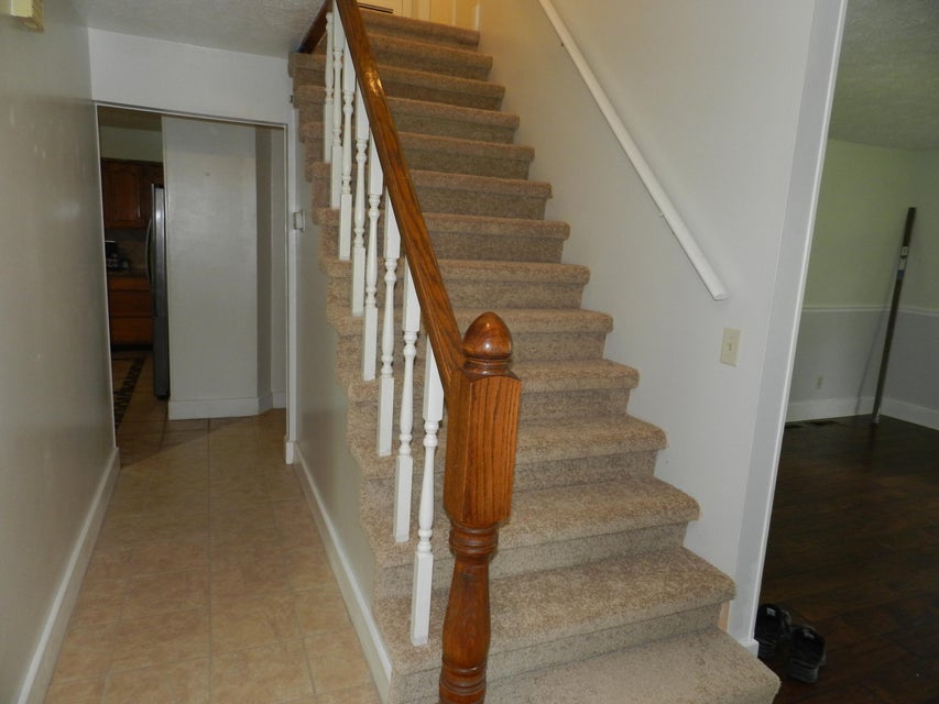 Photo #35: 201 Montsweag Court