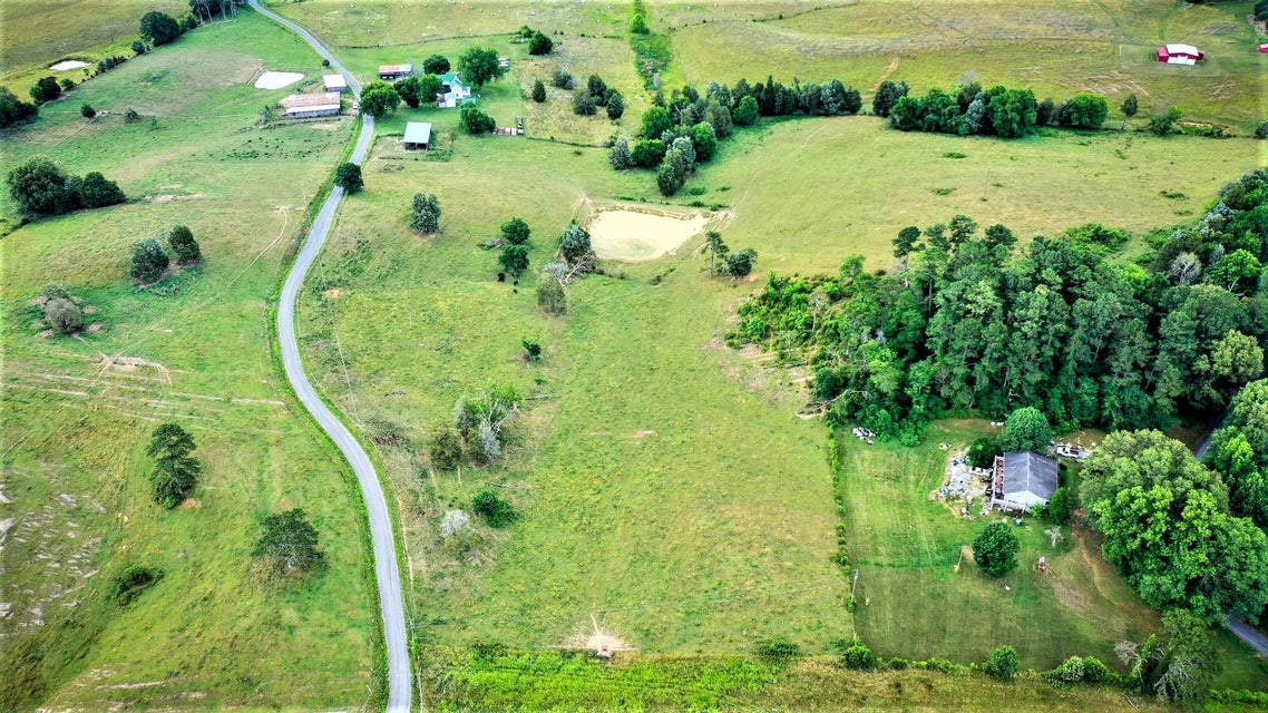Photo #5: 0000 Young Road