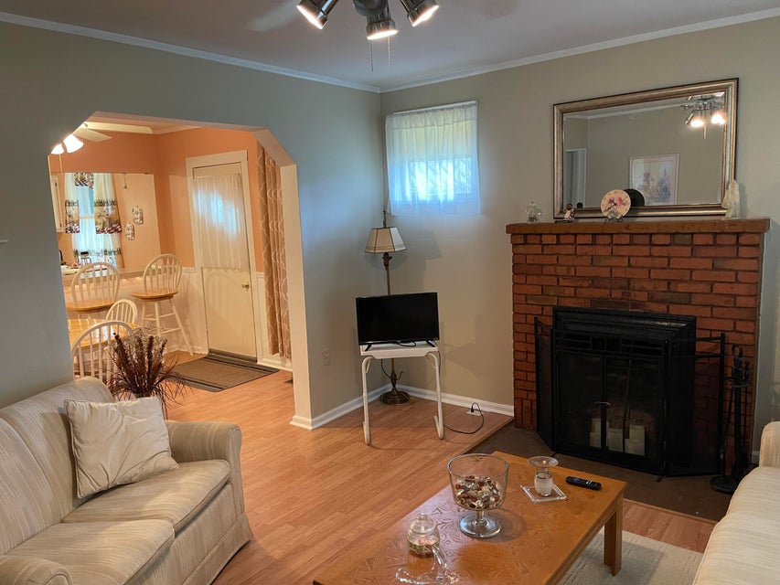 Photo #14: 620 River Street