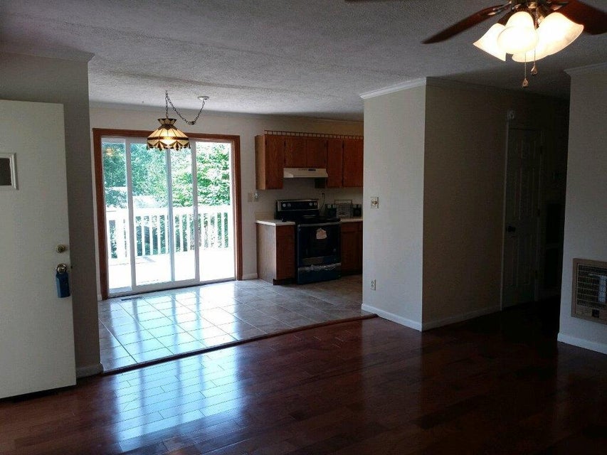 Photo #3: 1004 Idlewylde Circle