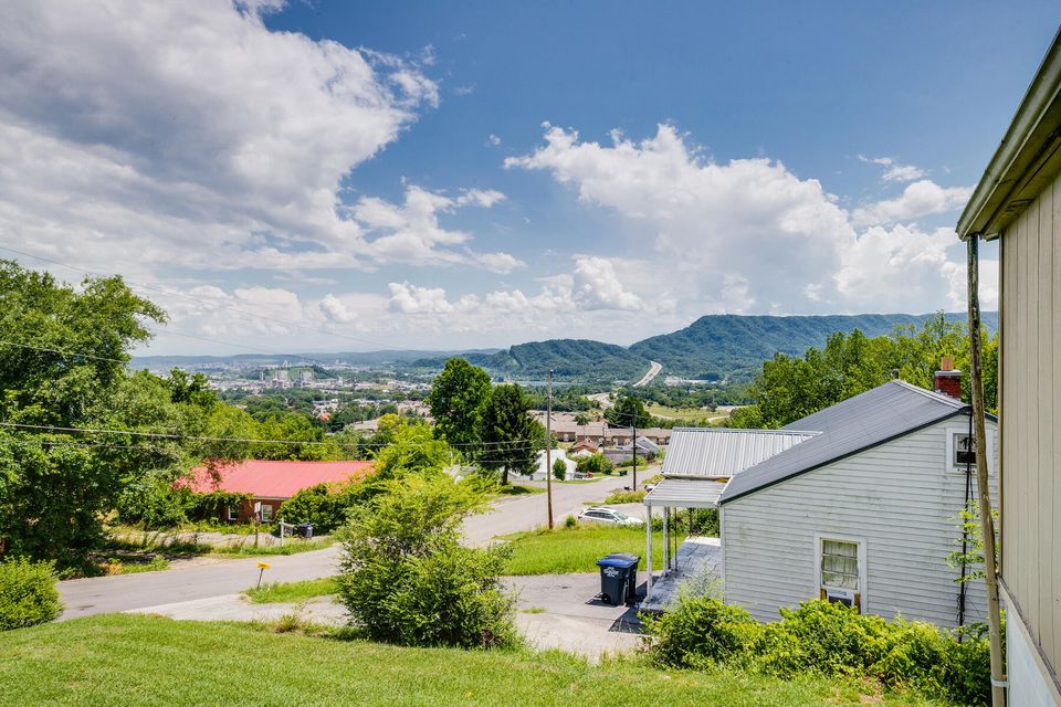 Photo #5: 1876 Lowell Drive
