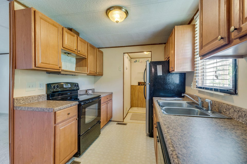 Photo #11: 1876 Lowell Drive