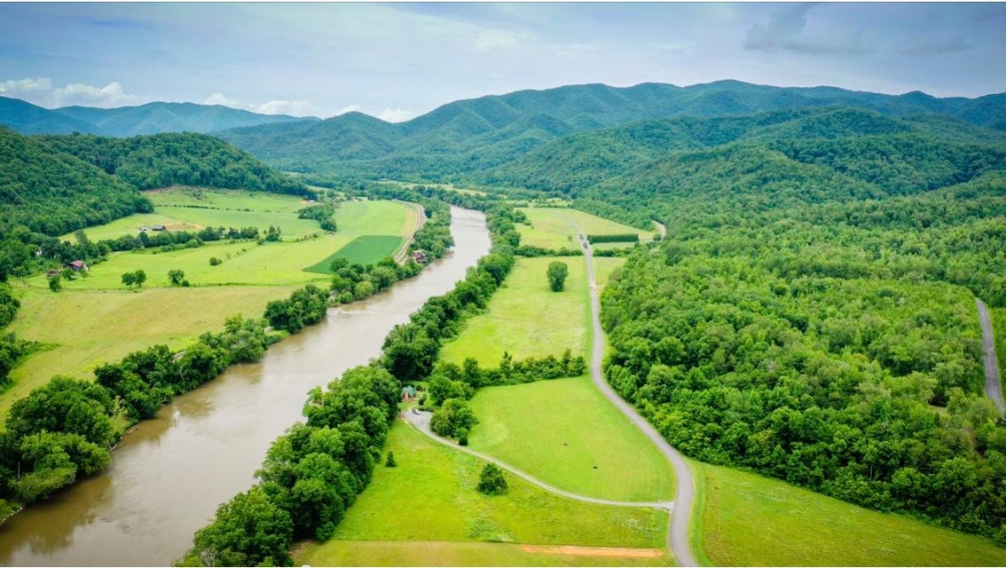 Photo #1: 0 River Crest Way