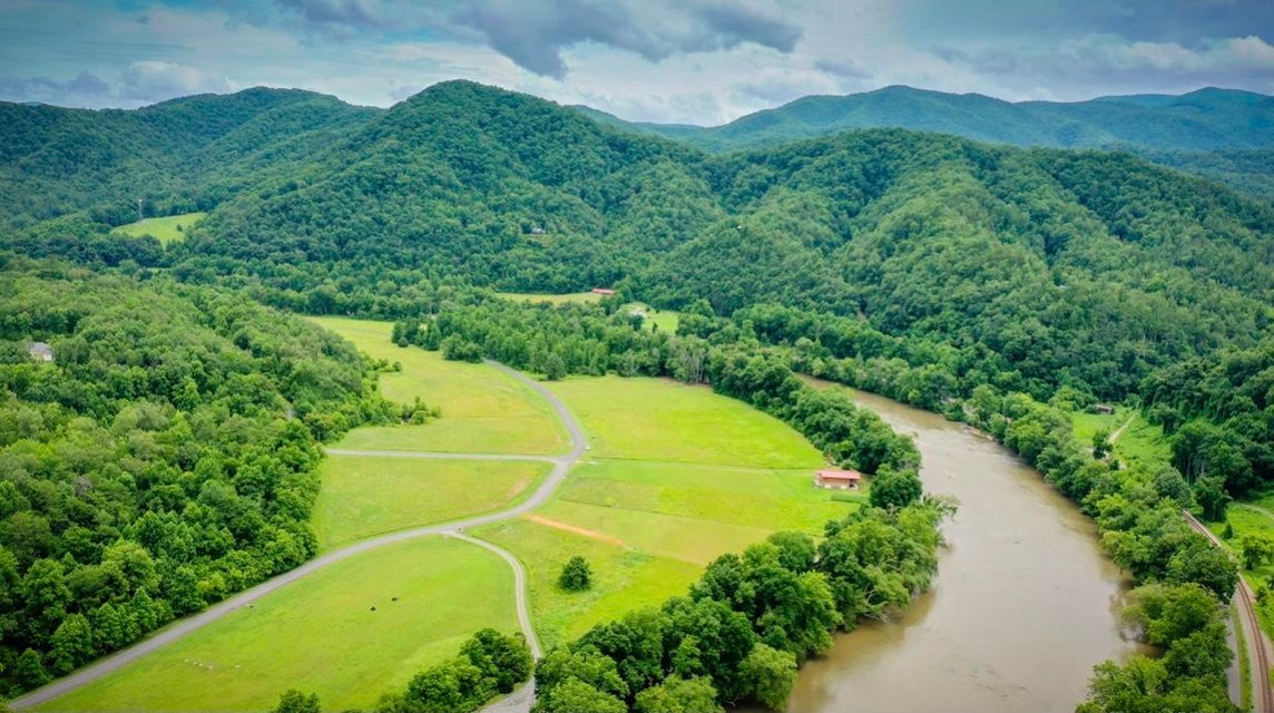 Photo #5: 0 River Crest Way