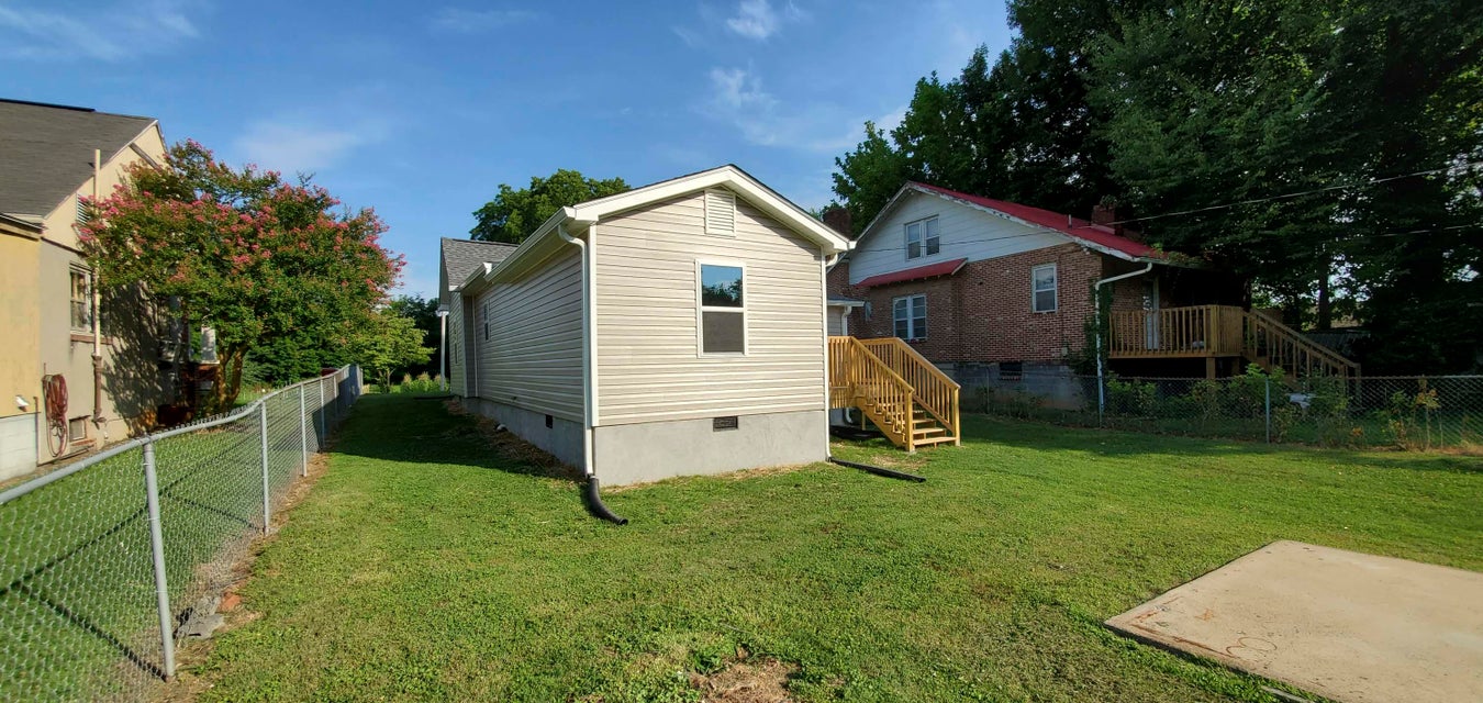 Photo #24: 1407 Watauga Avenue