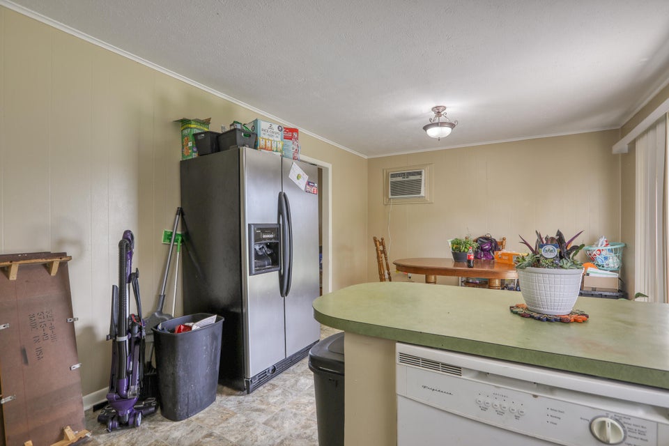 Photo #21: 217 Oak Street