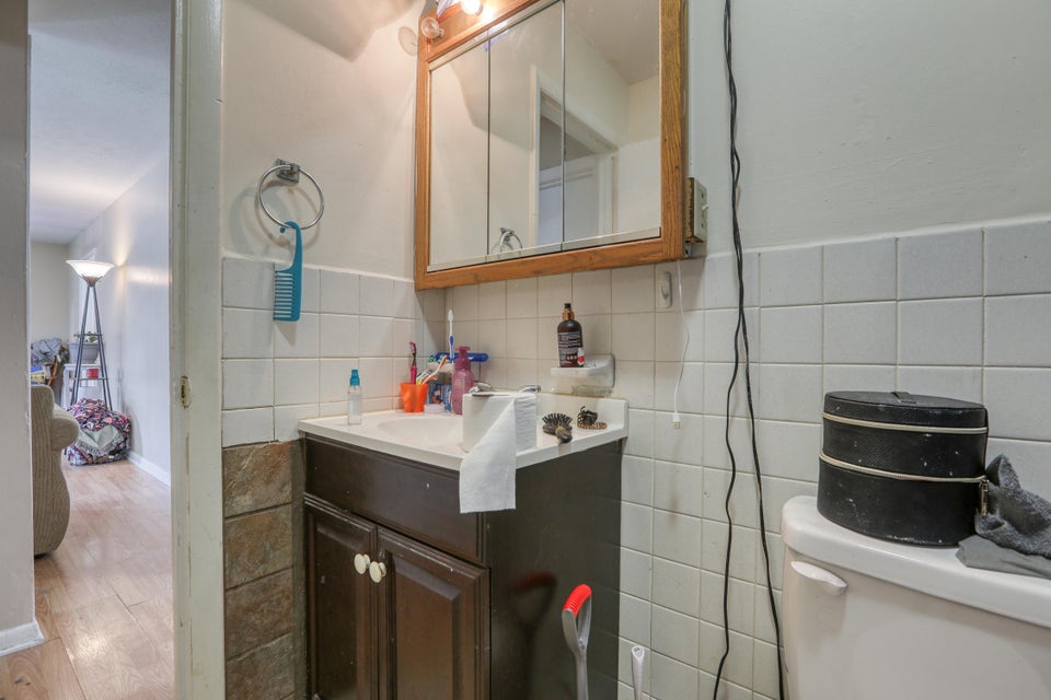 Photo #28: 217 Oak Street