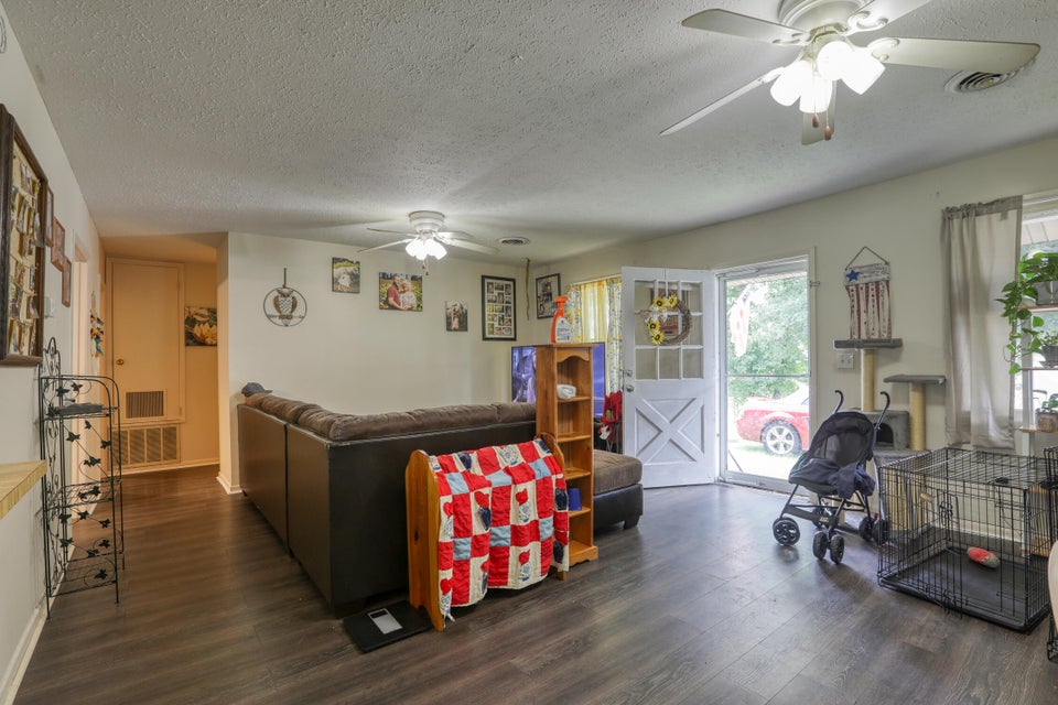 Photo #22: 216 Willow Street
