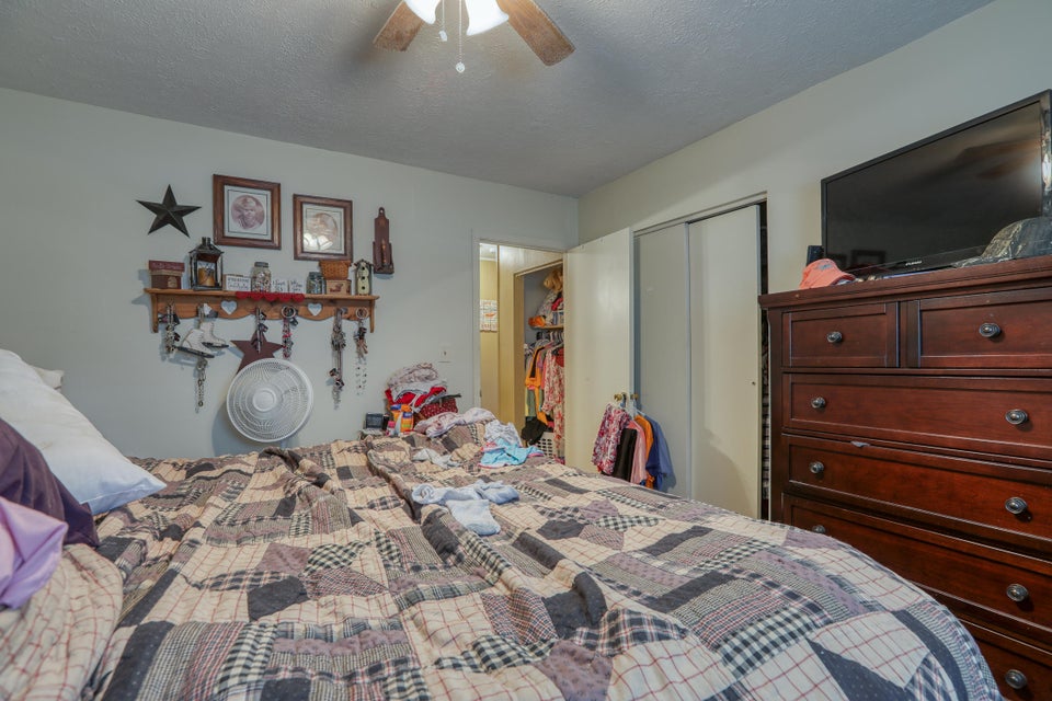 Photo #39: 216 Willow Street