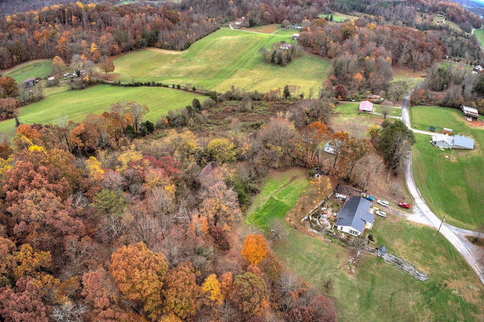 Photo #5: 3190 Old Baileyton Road