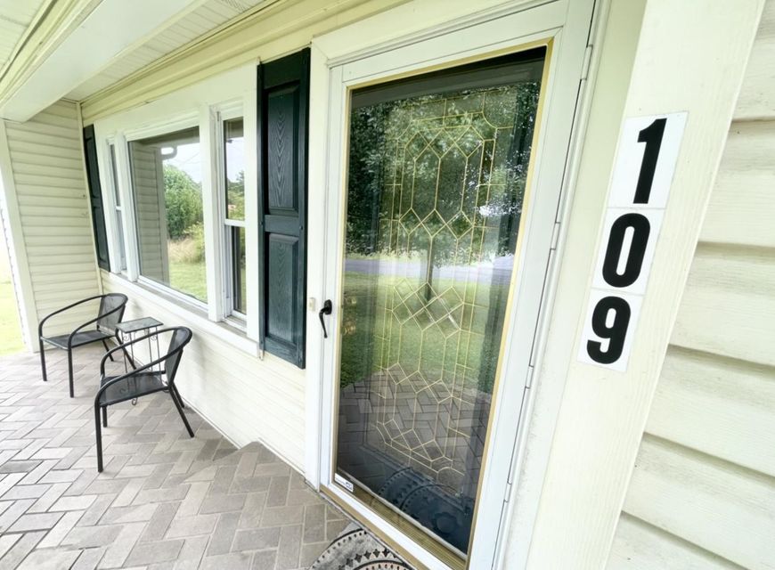 Photo #6: 109 Prospect Avenue