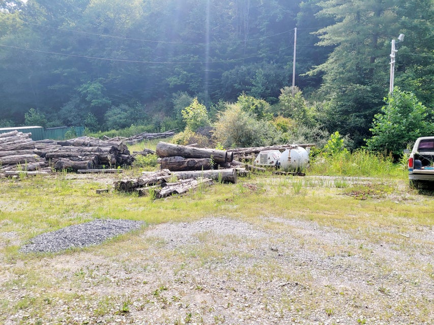 Photo #5: 1828 Brush Creek Road