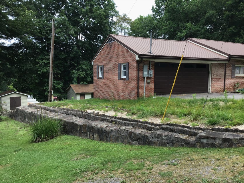 Photo #4: 617 Woodland Terrace