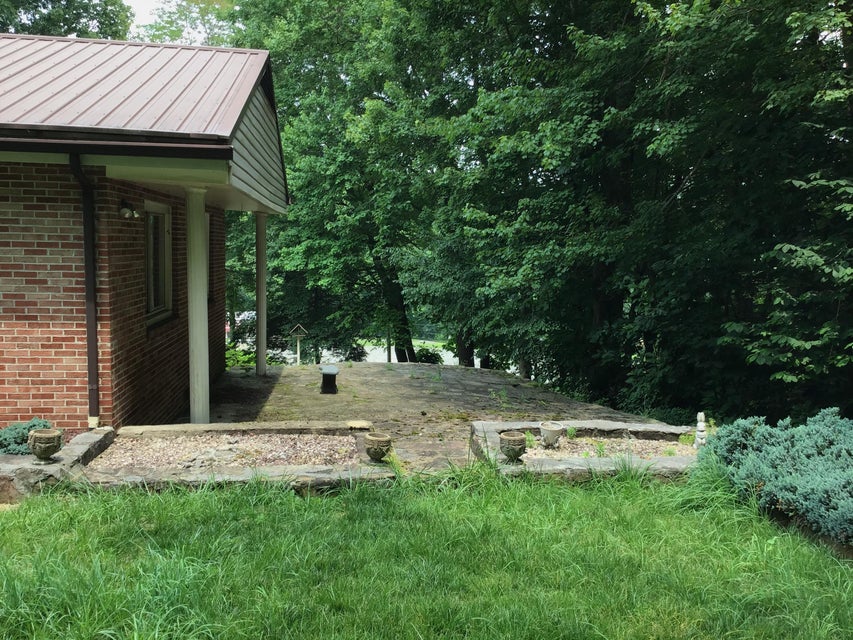 Photo #5: 617 Woodland Terrace