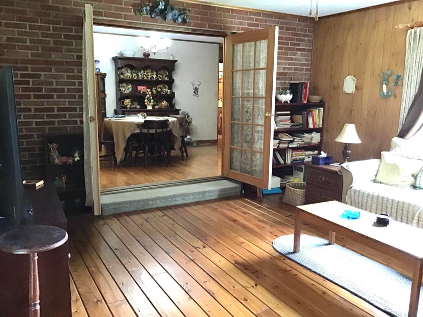 Photo #27: 617 Woodland Terrace