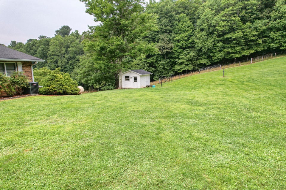 Photo #5: 525 Deer Haven Road