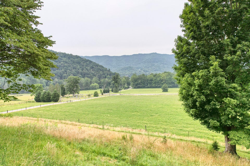 Photo #10: 525 Deer Haven Road