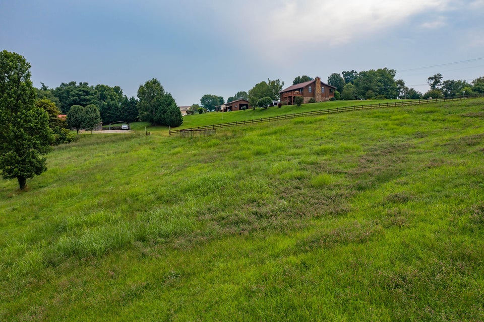 Photo #36: 1970 Conklin Road