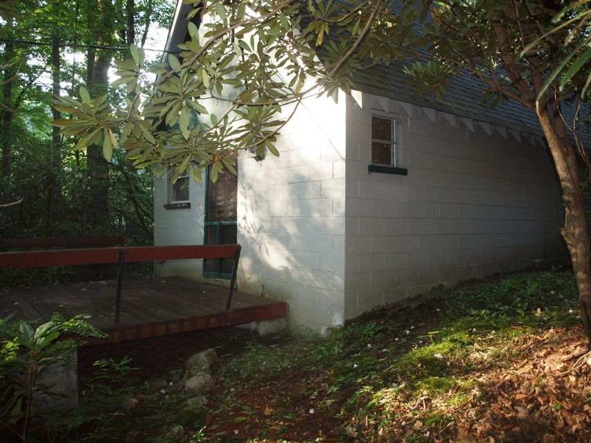 Photo #5: 17562 Burnt Cabin Trail