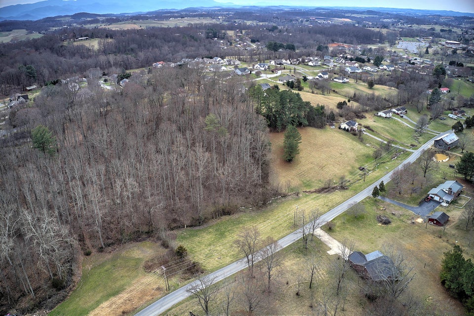 Photo #10: Tbd Hall Road